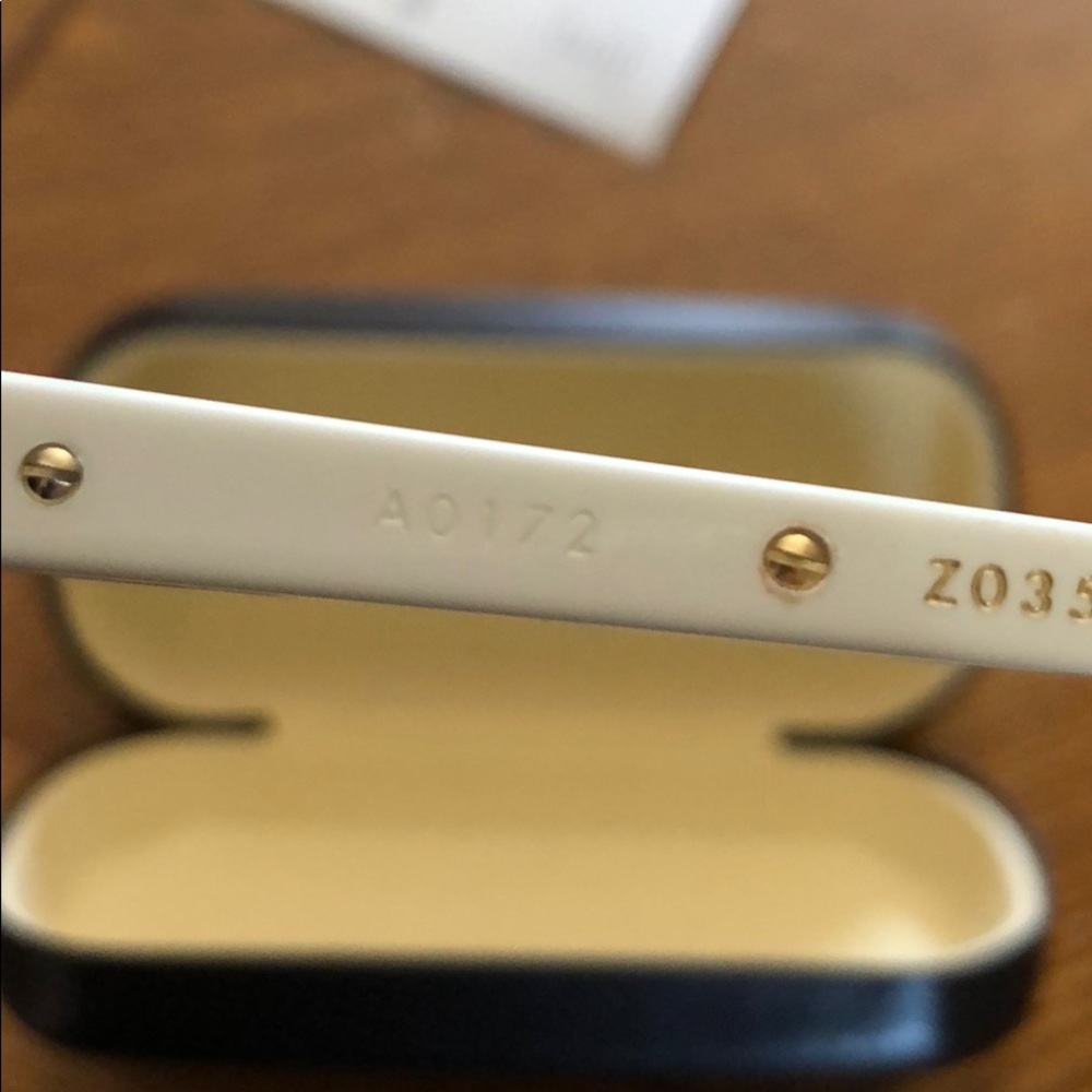 louis vuitton evidence white sunglasses - Picture 8 of 12